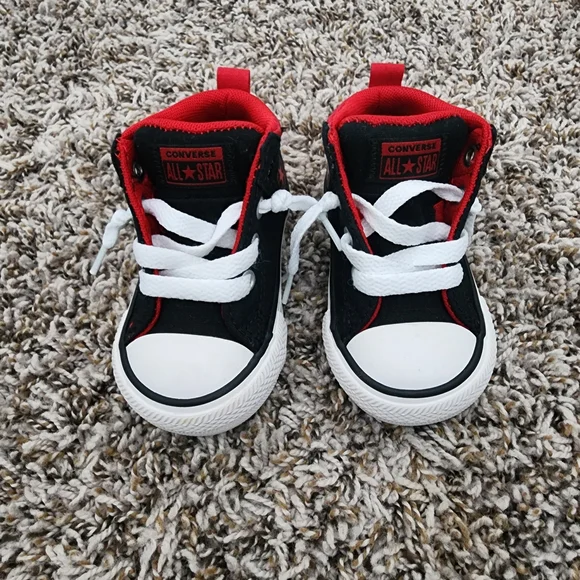 Baby Converse - Picture 3 of 7